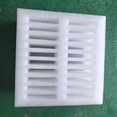 Balta EPE putu loksne